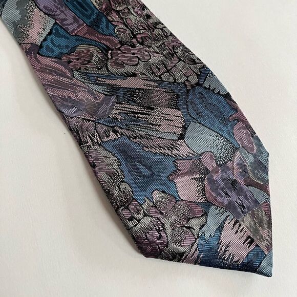 Vintage purple abstract tie  - Picture 2 of 6